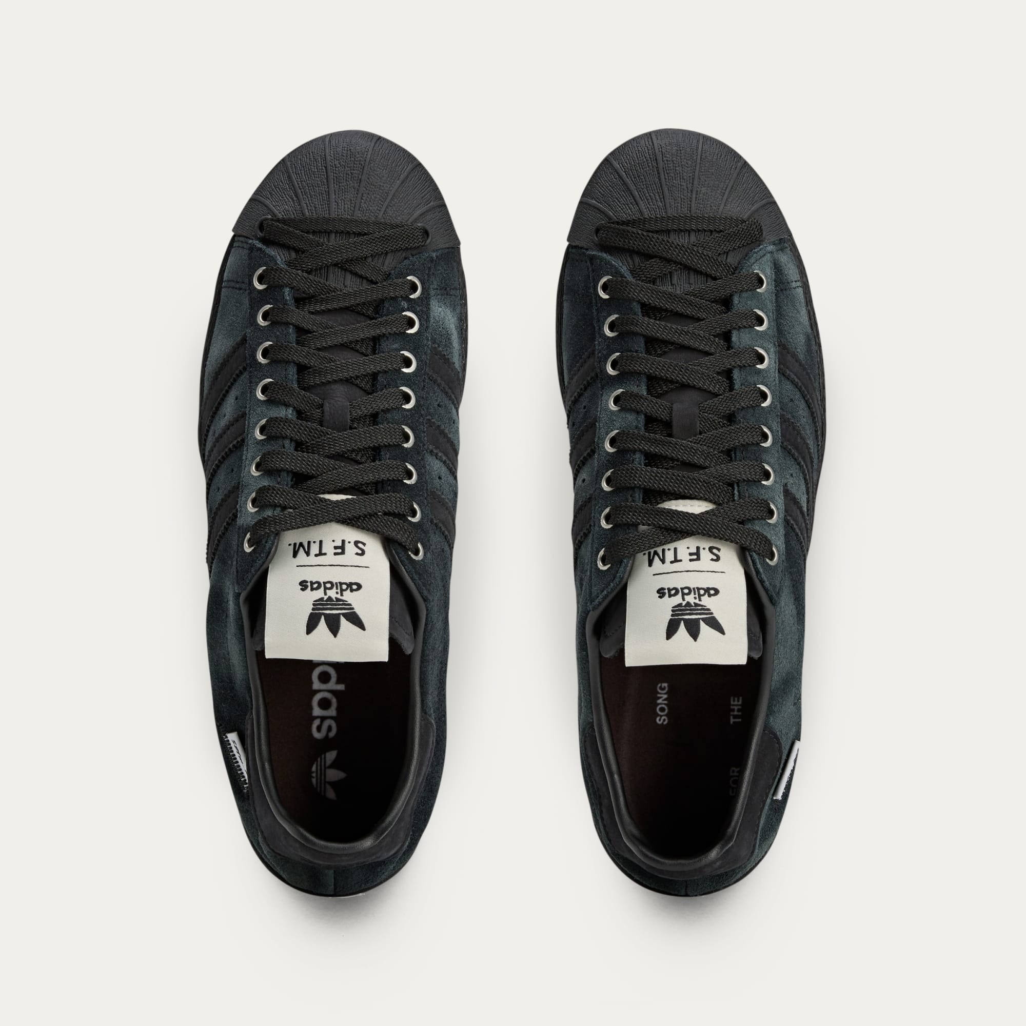 adidas gazelle silver green womens adidas Superstar 82 - Core Black/Cloud White main image 1