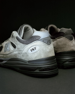 thisisneverthat x New Balance Made in UK 991v2 Rock Ridge U991TN2