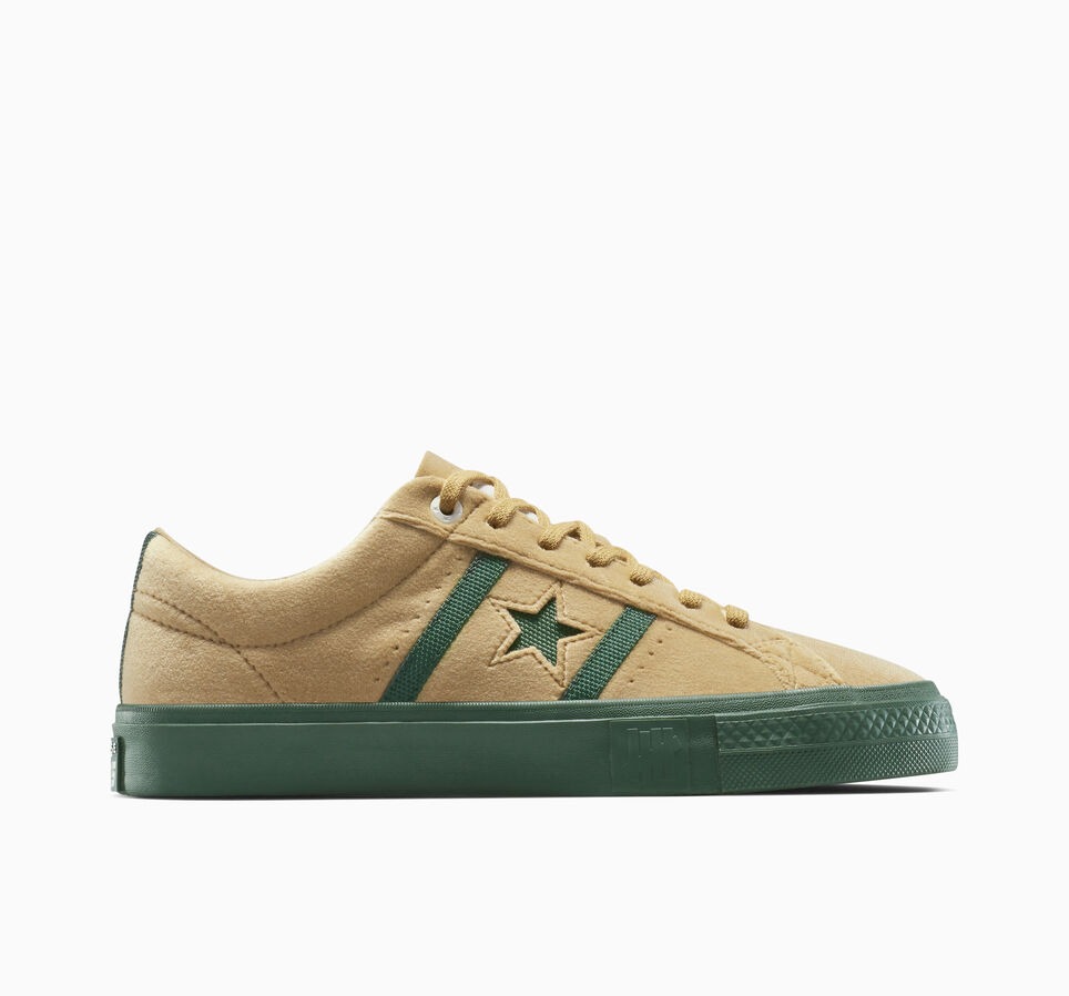 UNDEFEATED x Converse One Star Academy Pro Brown A12132C | More