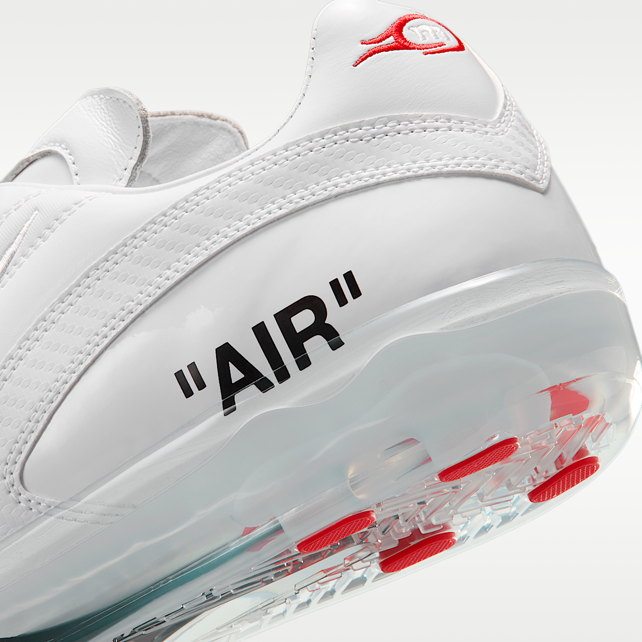 V.A.A. x USA x Nike Cryoshot Zoom M9 IM3886-100 | More Sneakers
