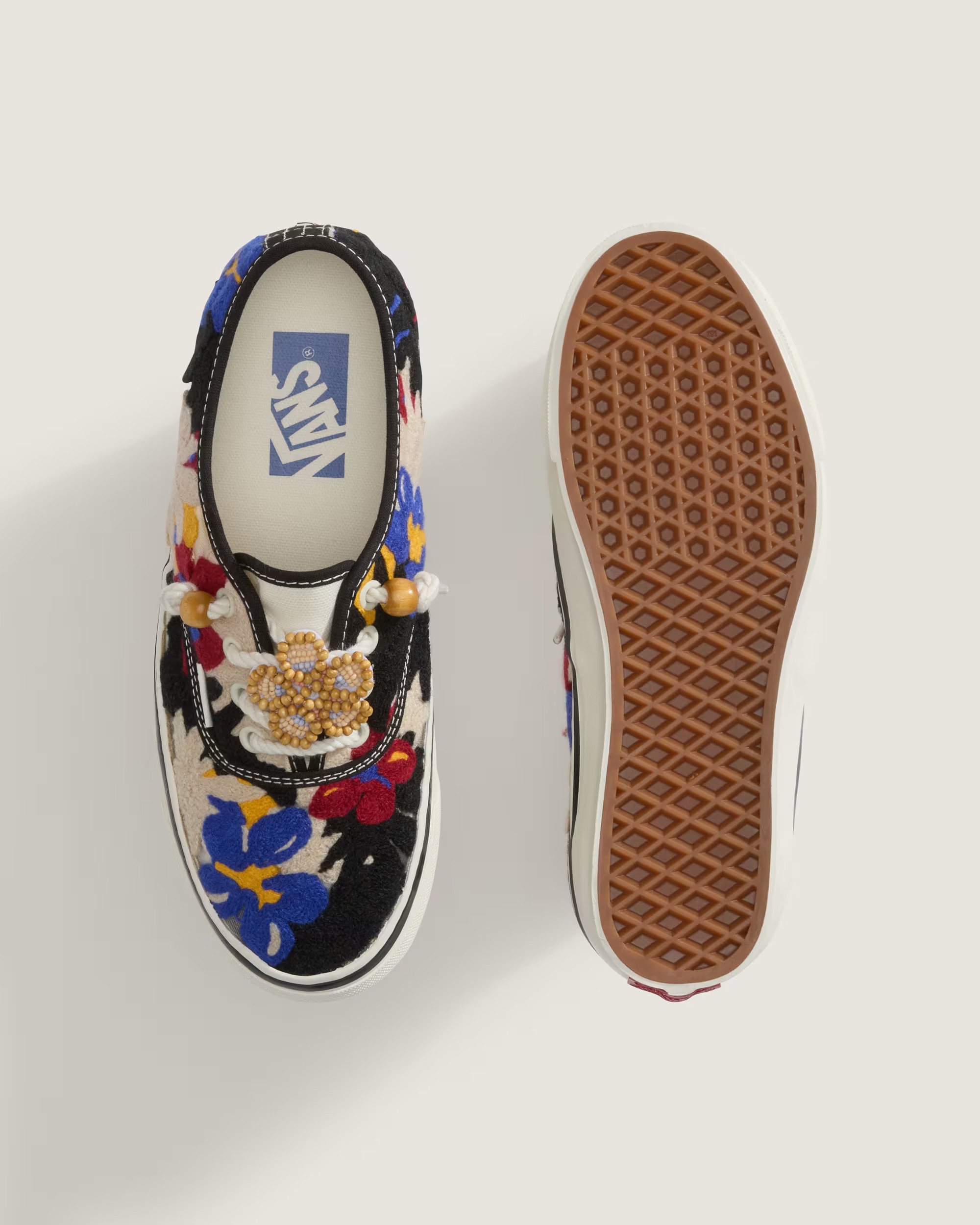 Vans Premium Authentic 44 Floral Needlework VN000Y0S448 | More