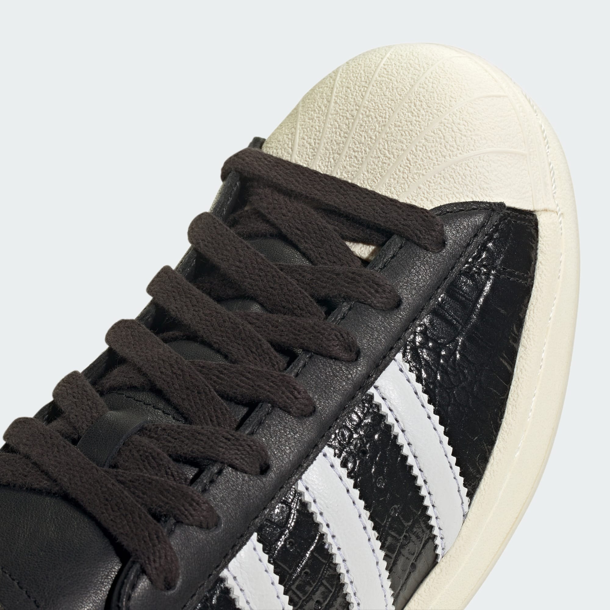 adidas gazelle silver green womens Adidas Women's Superstar Vintage 'Core Black/White' -Originally $120.0   Unheardof Brand