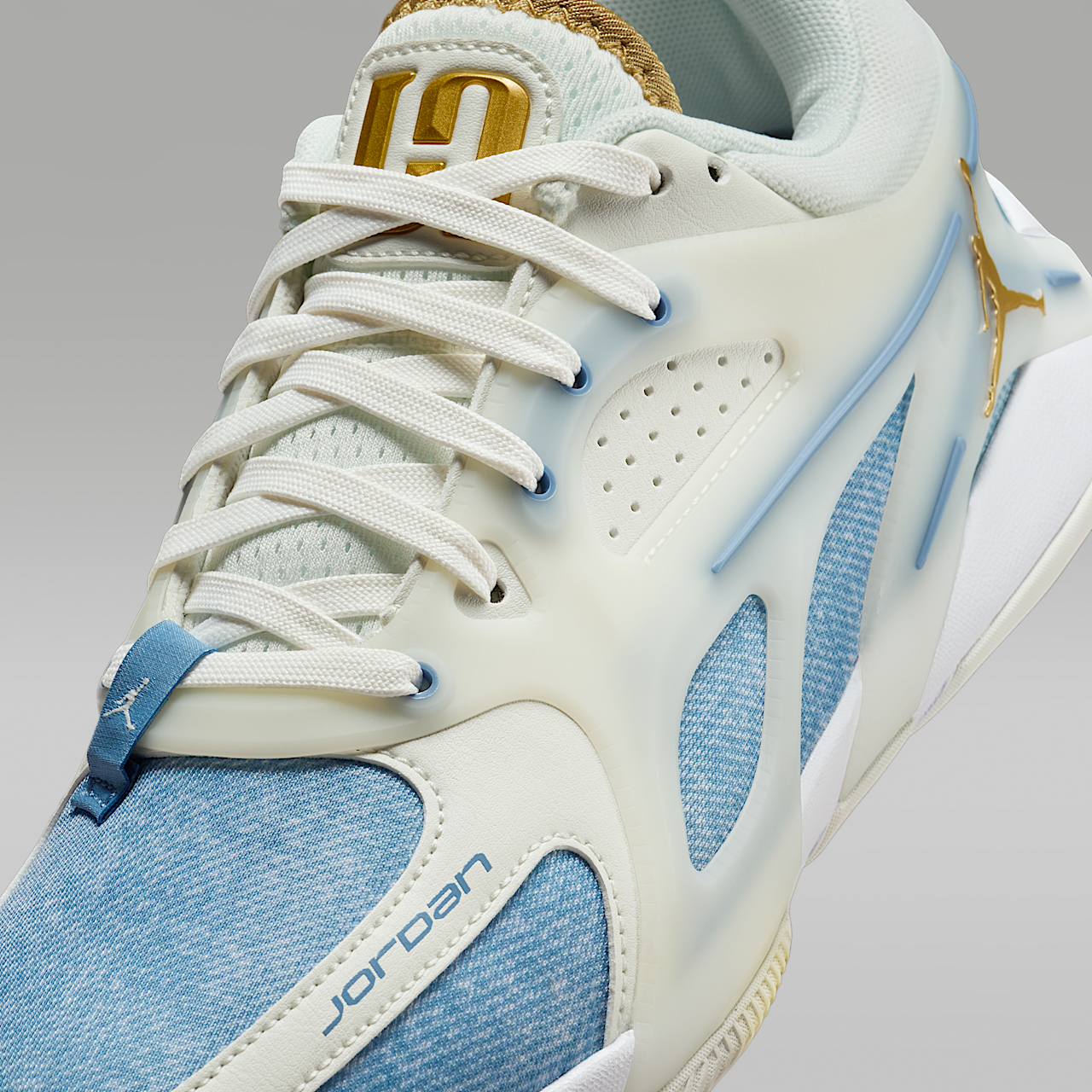 Jordan Heir レディース Jordan Heir: First Women's Basketball Shoe | Grailify