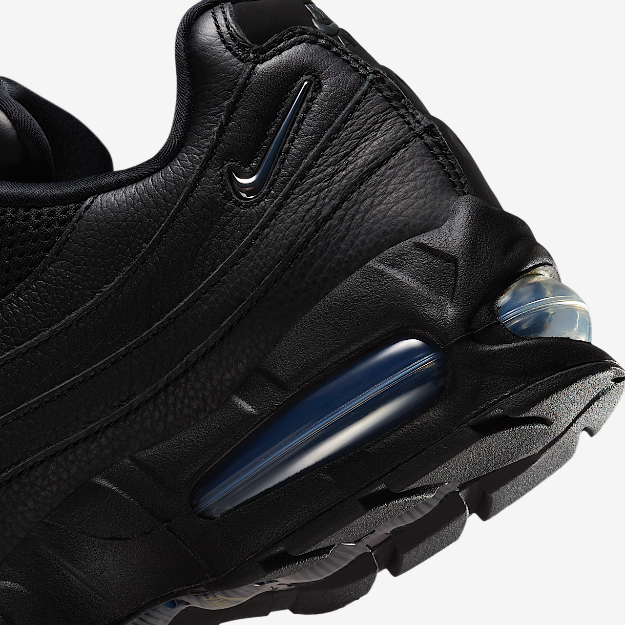 美品 NIKE AIR MAX 95 ES \"Triple Black\" 24 NIKE - 美品 NIKE AIR MAX 95 ES 