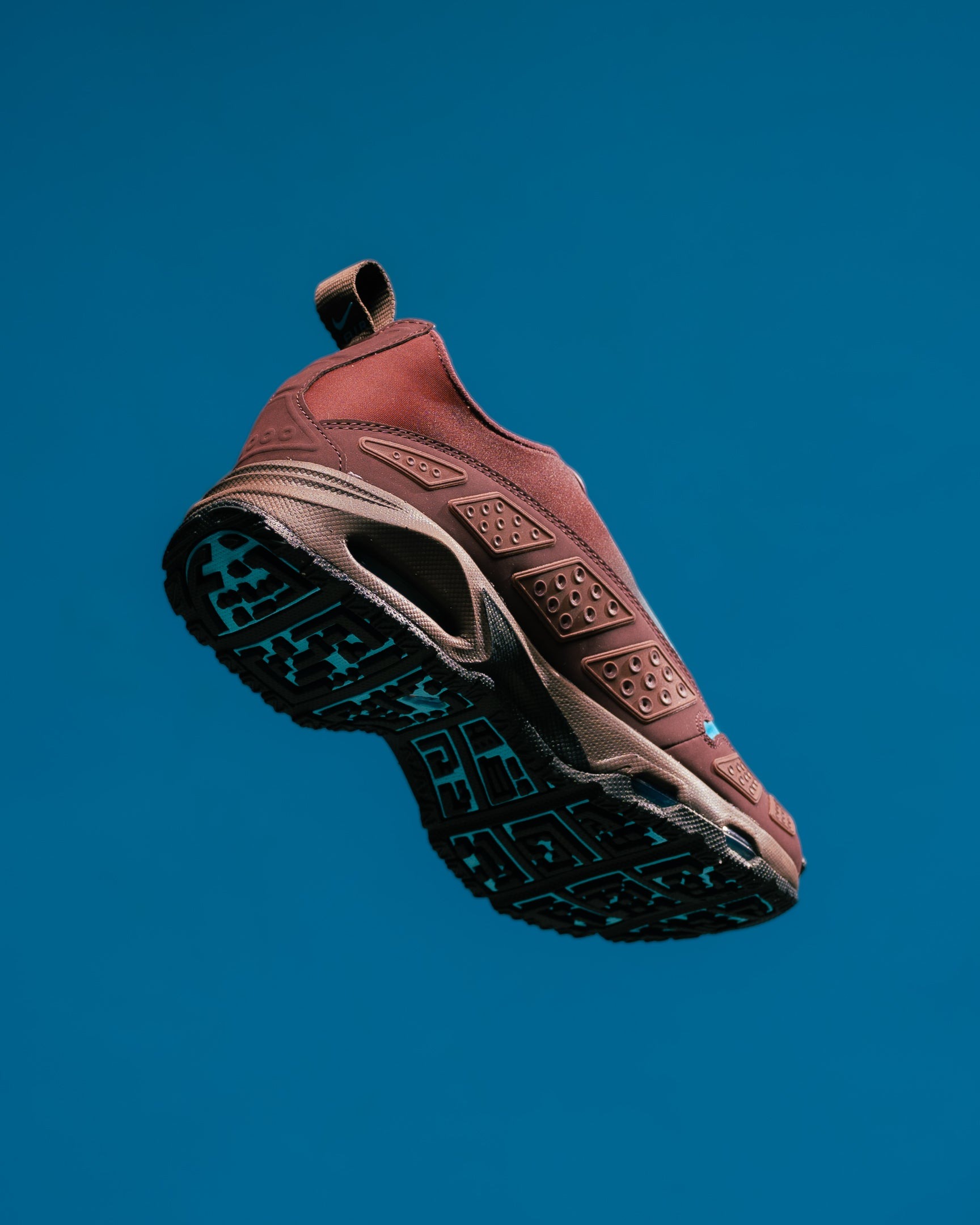 Womens Nike Air Max SNDR Burgundy Crush Baltic Blue HQ4189-600