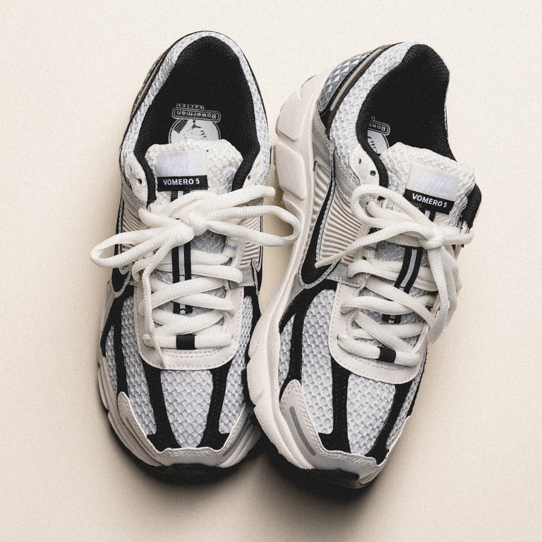 Womens Nike Zoom Vomero 5 Photon Dust Black HQ1182-001